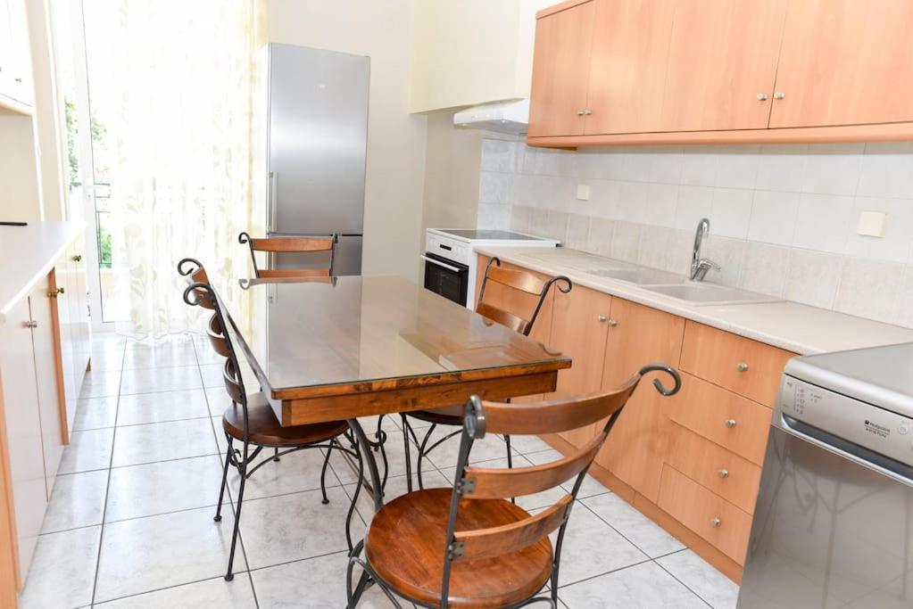 Aposperite Apartment 칼라마타 외부 사진
